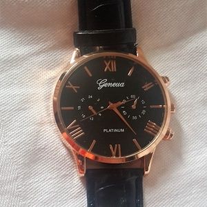 #161 NIP Black Band Geneva Platinum Watch